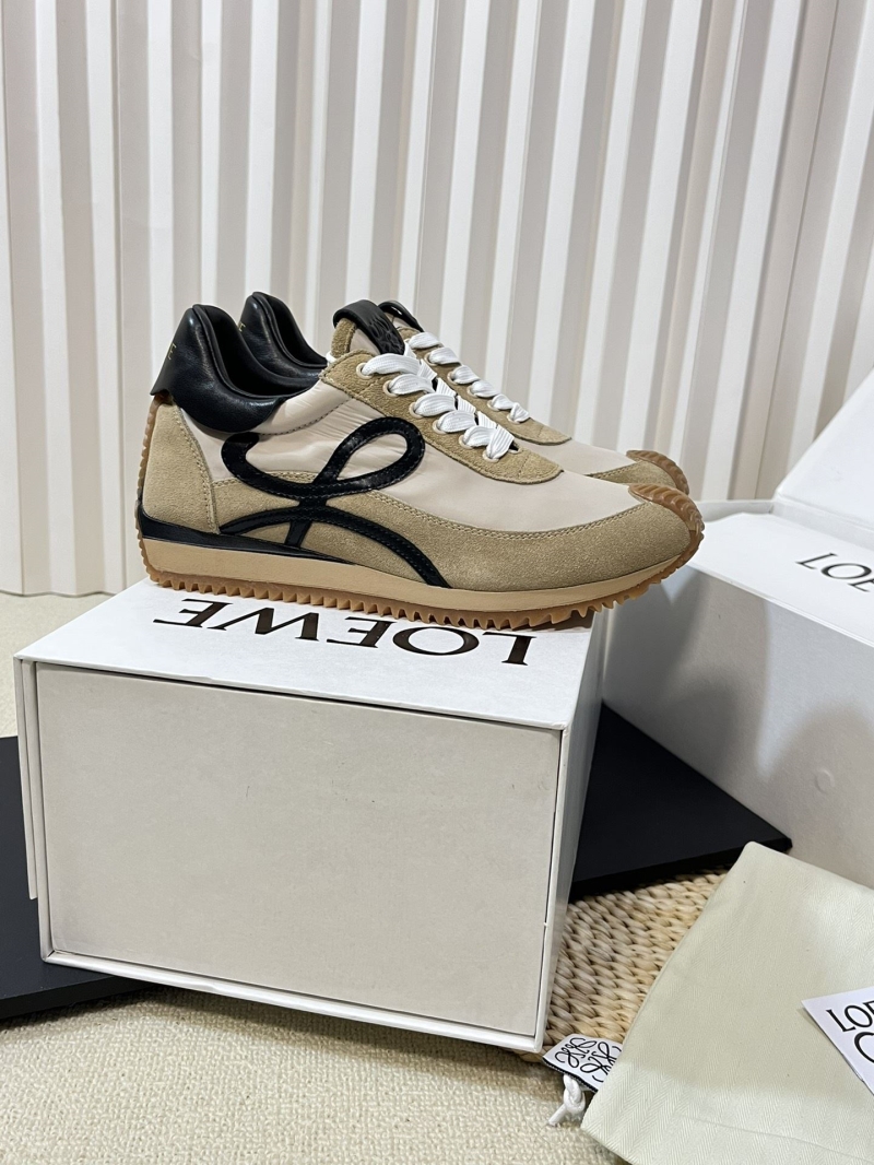 Loewe Sneakers